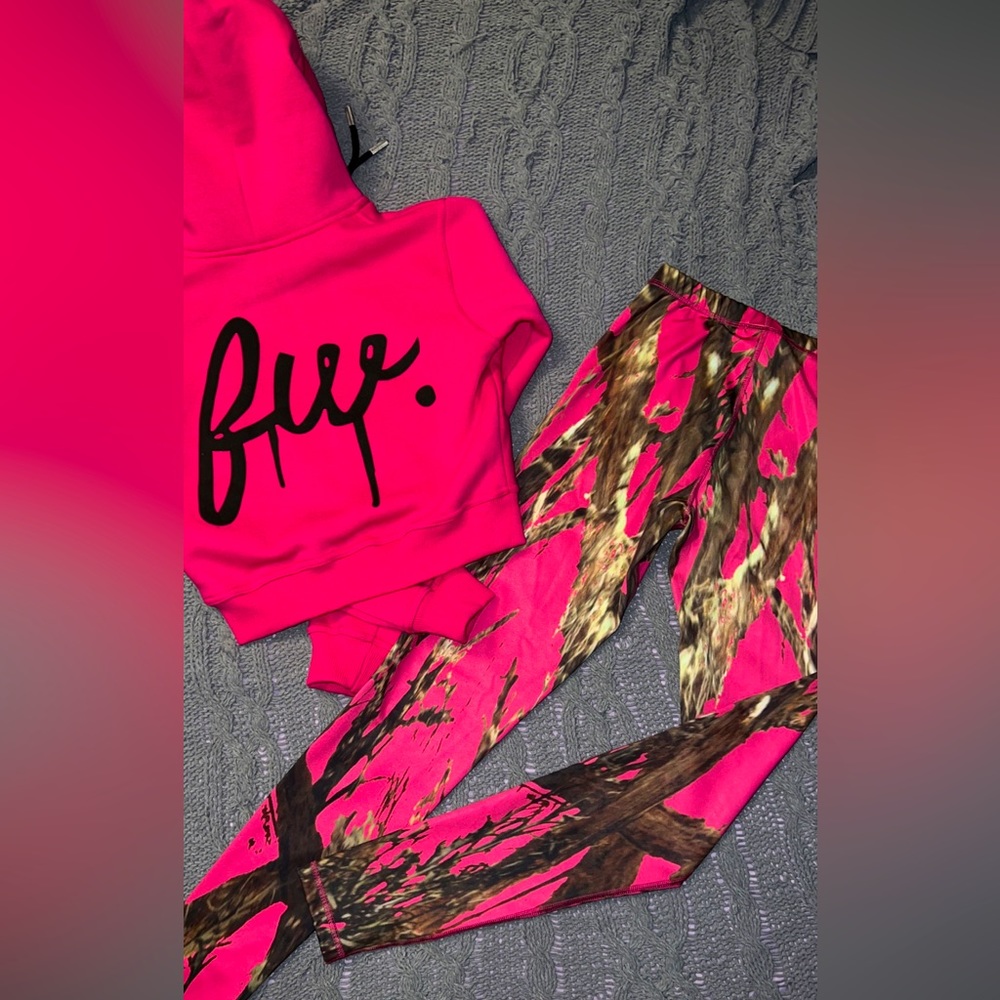 PINK HOODIE & PINK LEGGINGS SET